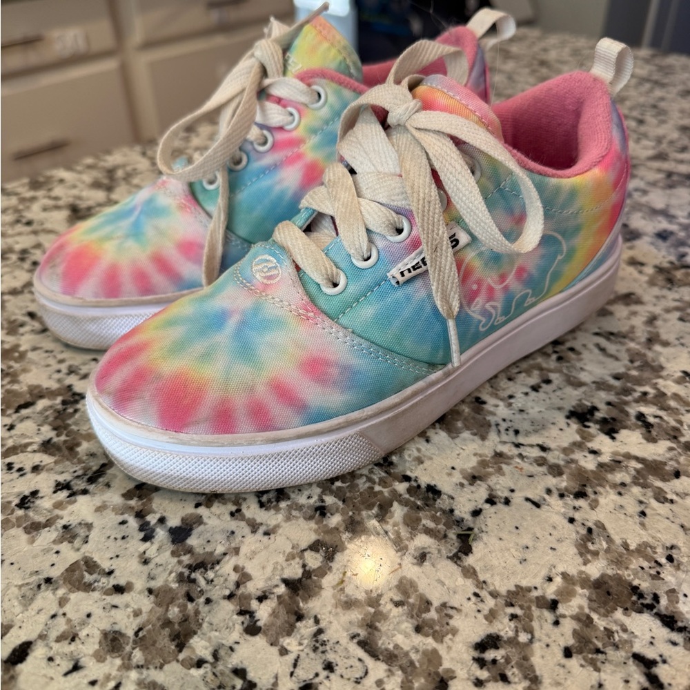 Heelys Colorful Tie-Dye Kids Sneakers